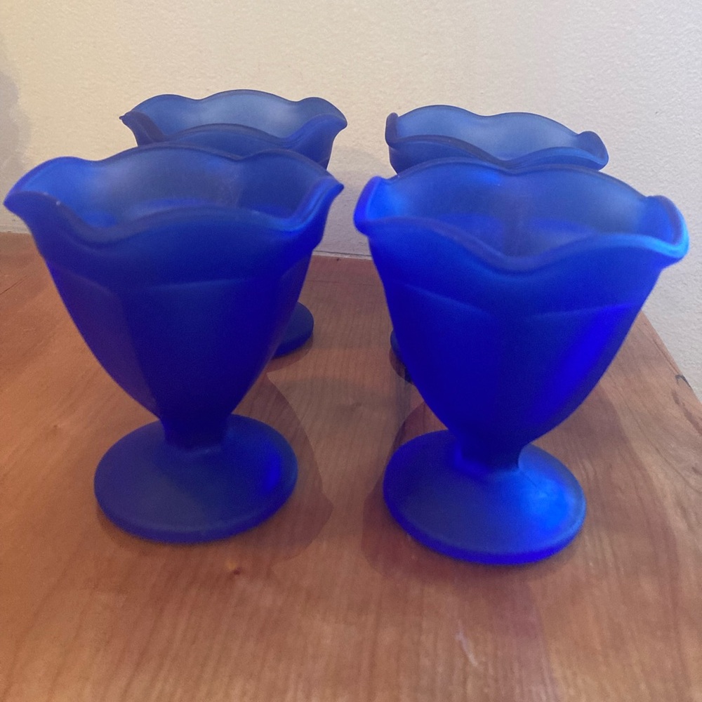 Anchor Hocking MCM Colbalt Blue Frosted Glass Dessert Footed Goblets